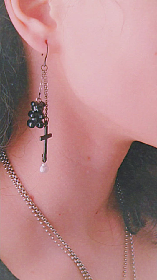 Black trinity earring
